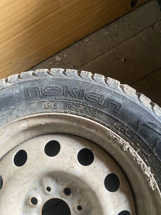 Продам зимнюю резину