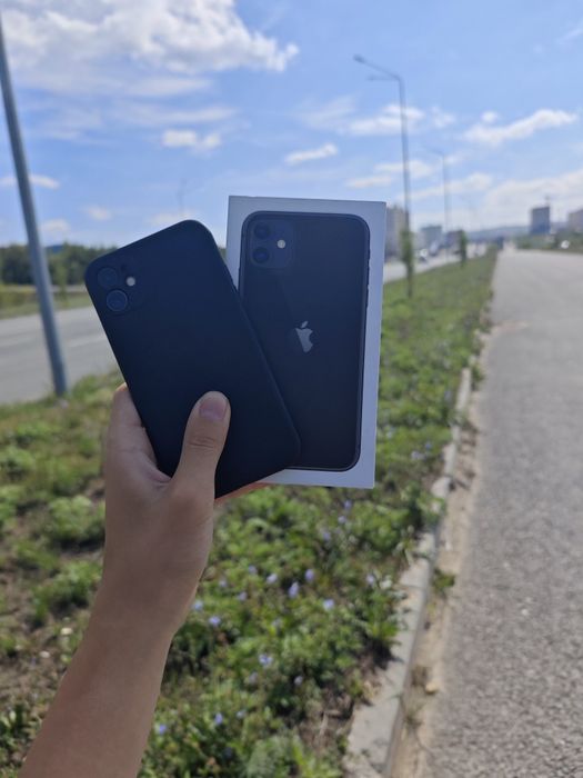 Продам iphone 11 64gb