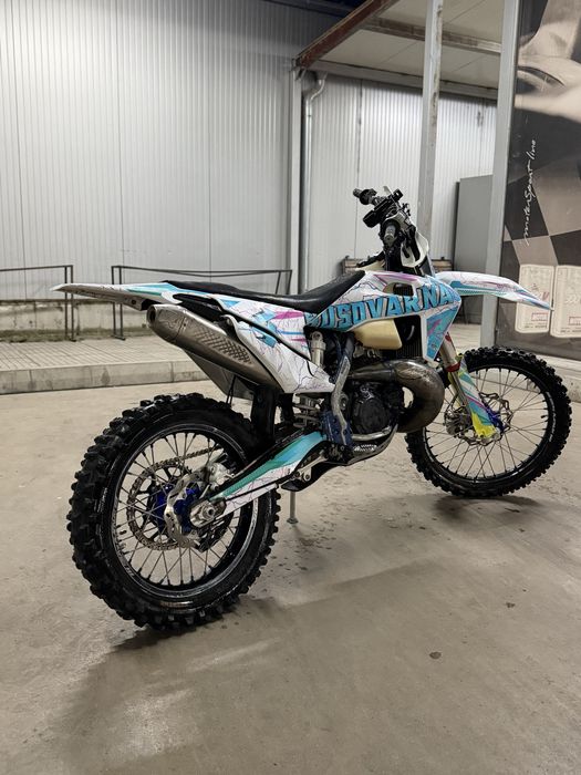 Ендуро Мотор Husqvarna te300