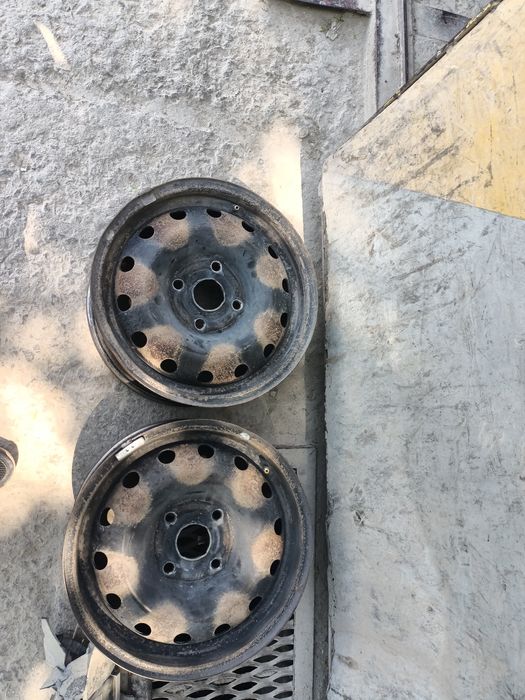 БУ 15 тік дискілер сатылады!