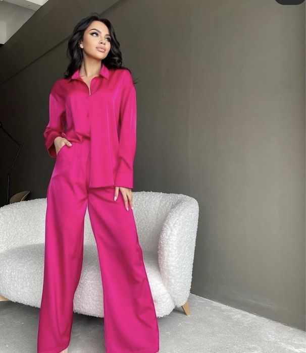 Двойка в пижамном стиле