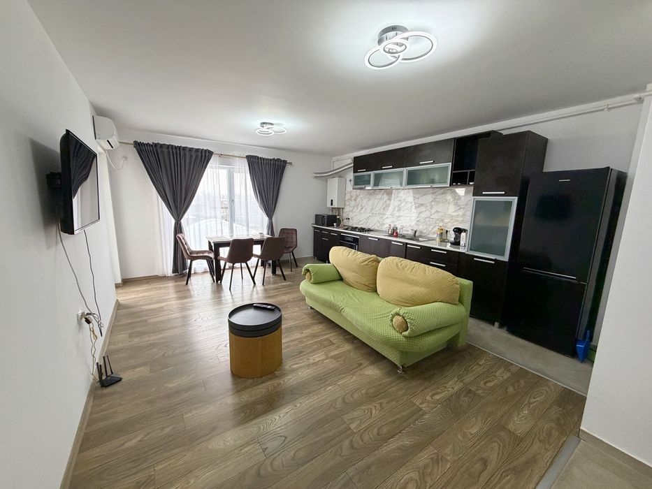 Apartament de inchiriat ,2 camere ,strada Toamnei nr 30,Negociabil