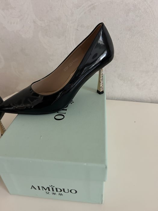 Туфли лакированные