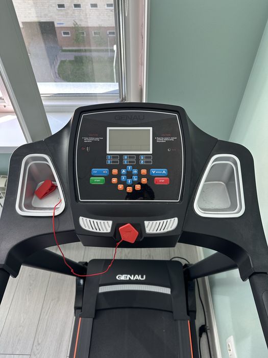 Беговая дорожка Genau TR50