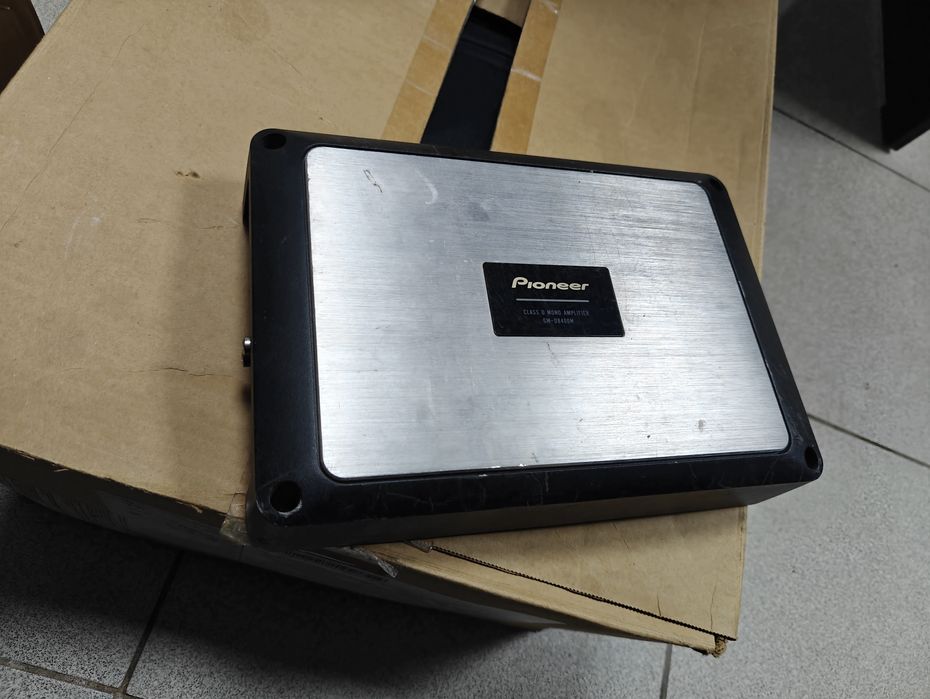 Продам сабвуфер и усилитель pioneer