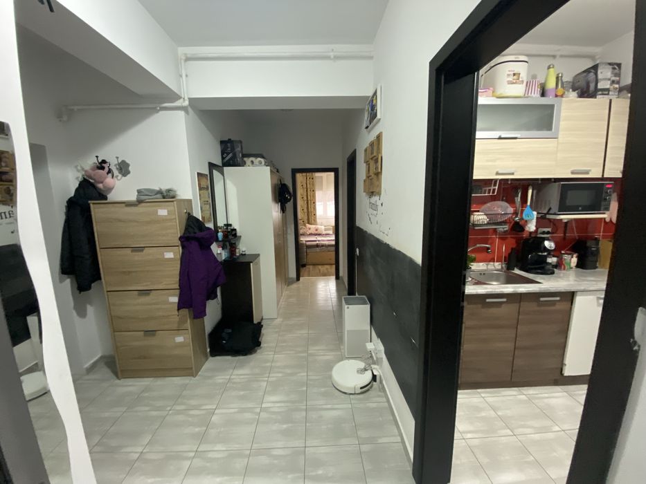 Vand apartament 2 camere