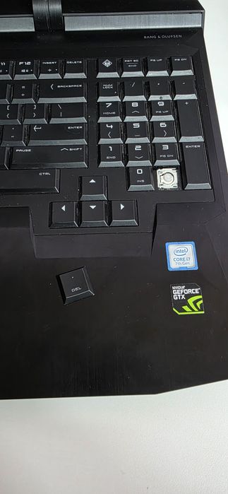 HP Omen 17 Инча с NVIDIA GTX 1080