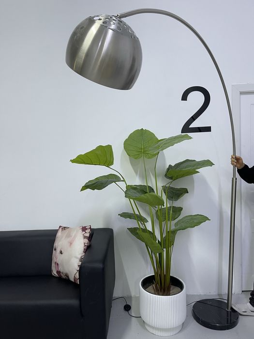 Продаем лампу, состяние хорошее