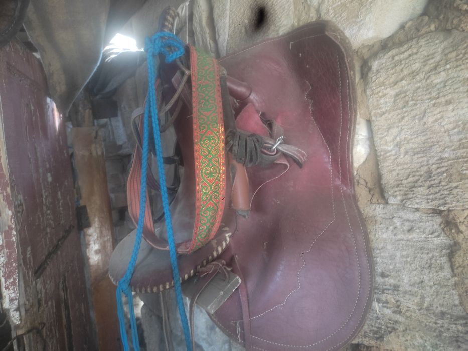 Продам седло  бу