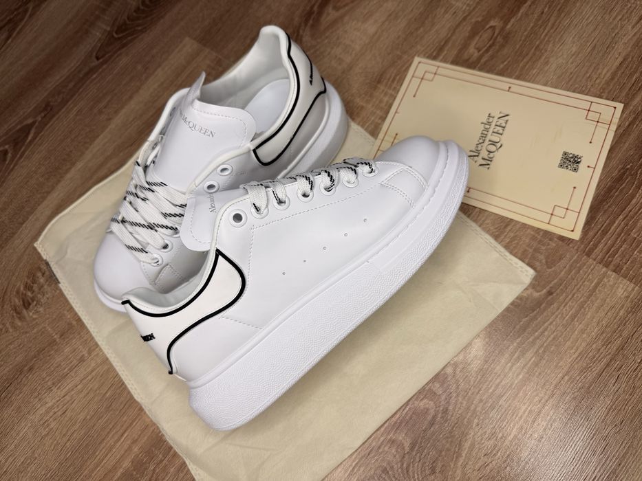 Adidasi Alexander McQueen