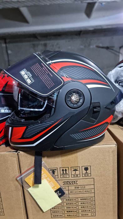 Продаётся новый мото шлема