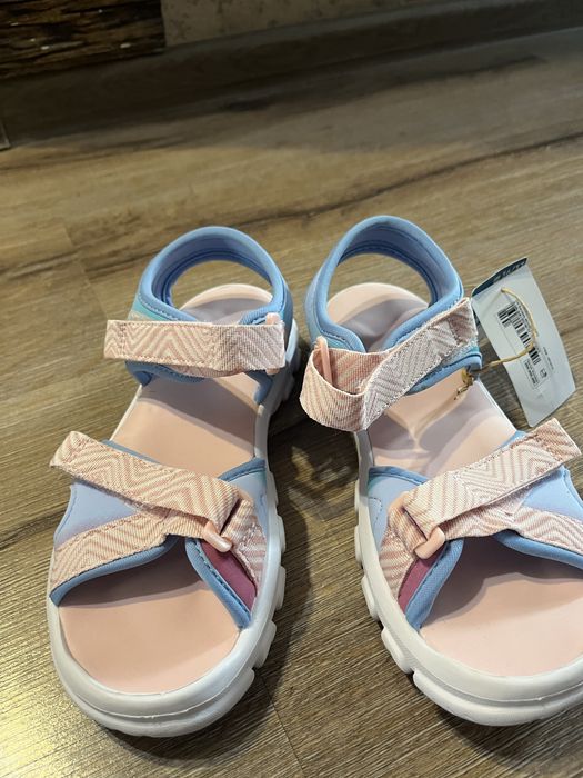 Decathlon сандалии 36/37 на девочку