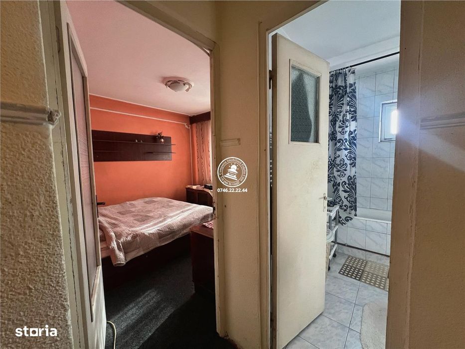 Apartament 3 camere de vanzare Nicolina