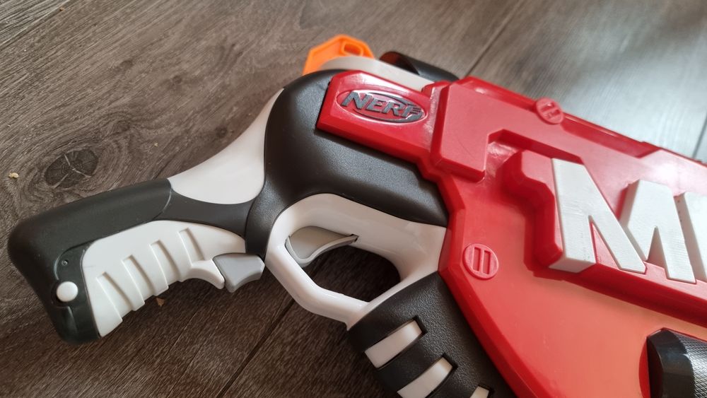 Бластер Нёрф Мега Мастодон