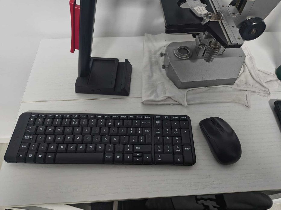Logitech K220 wirless combo mouse si tastatura