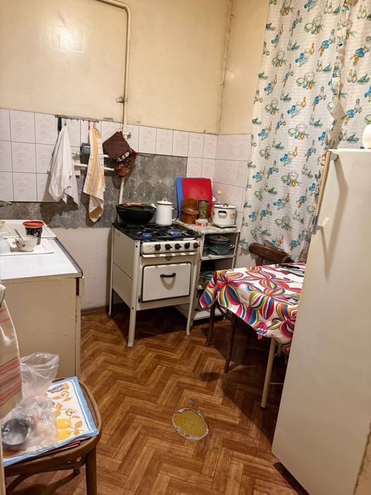 Продаётся квартира Чиланзар 6 квартал 3/2/4 панель