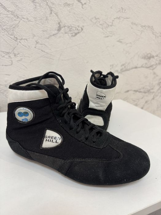 Продам борцовки размер 38