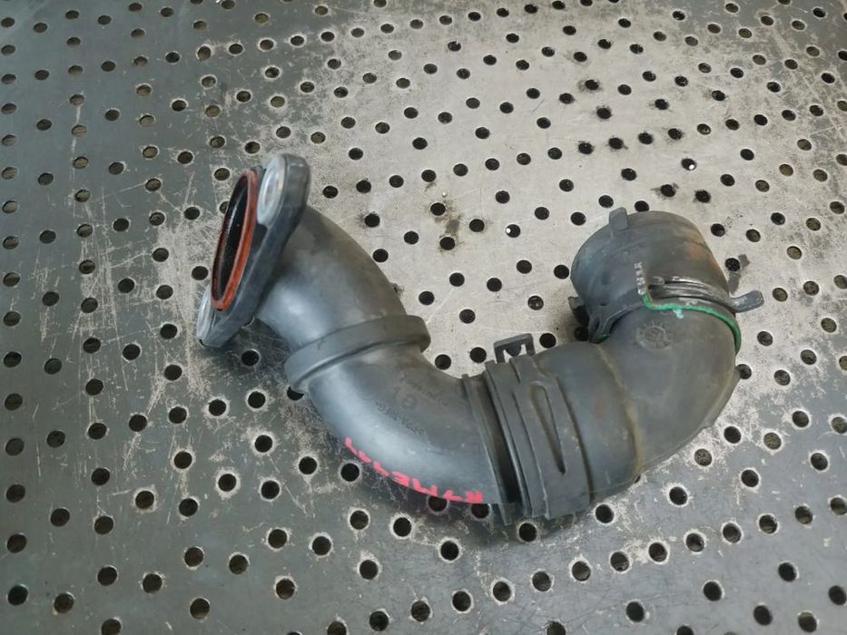 furtun apa  1.6 dci r9me414 nissan qashqai 2 j11 147134852r