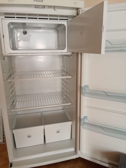 Холодильник рабочий