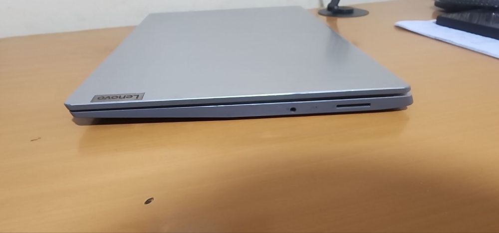Lenovo sotiladi holati yaxshi