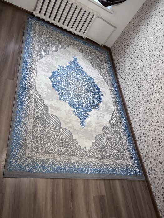 Продам турецкий ковер 200*250