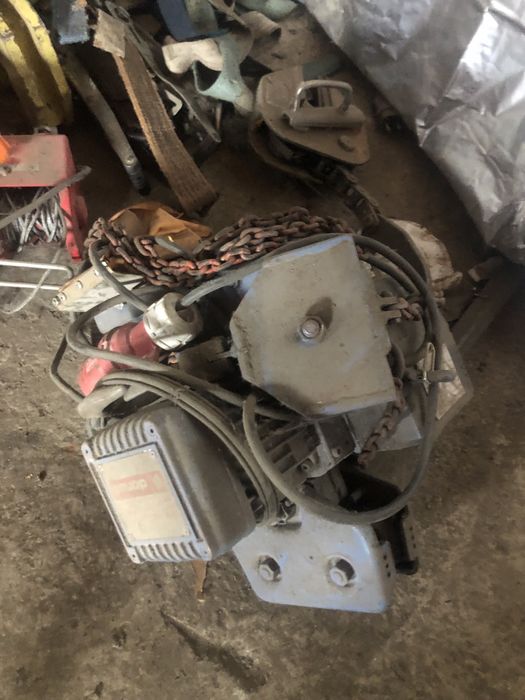 Vinci electric cu lant , palan cu lant ,sufe si lanturi de ridicat