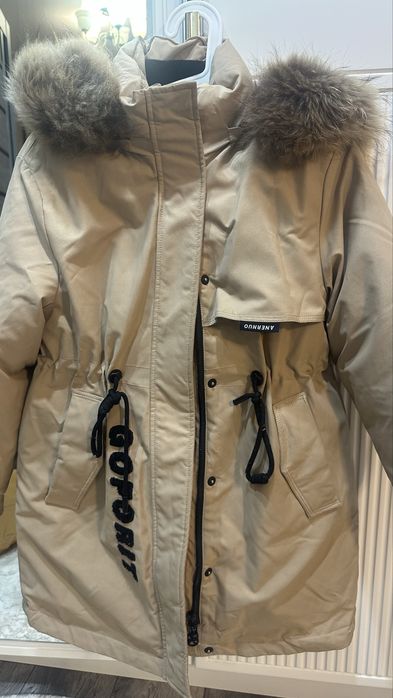 Продам пуховтк для девочки