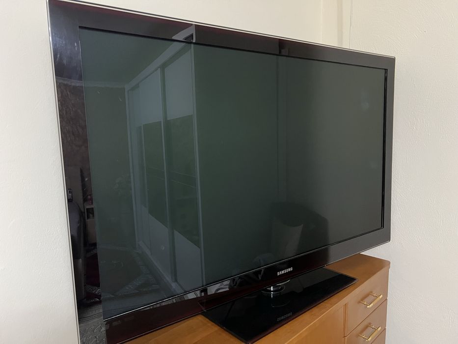 Vand Televizor Samsung HD 165 Diagonala
