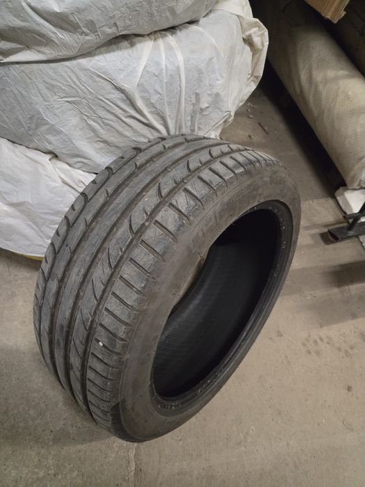 4 бр. 235/45/17 Kormoran летни