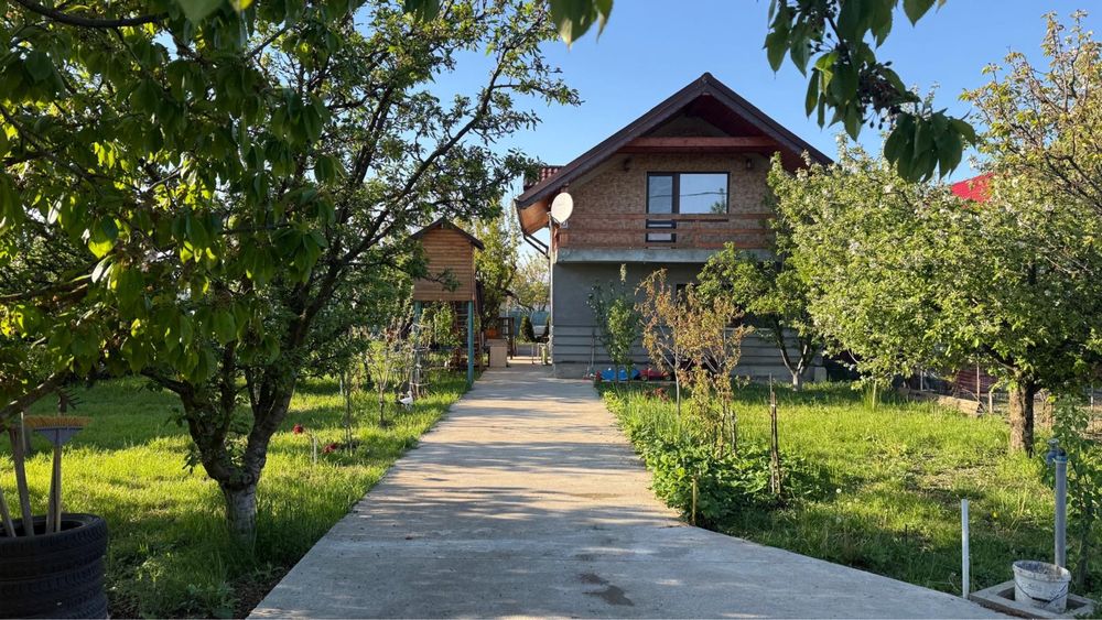 Casa de vanzare!!!