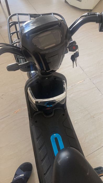 Электроскутер Мопед