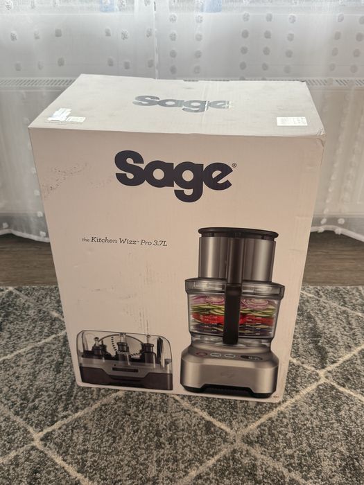Sage robot bucstarie nou sigilat