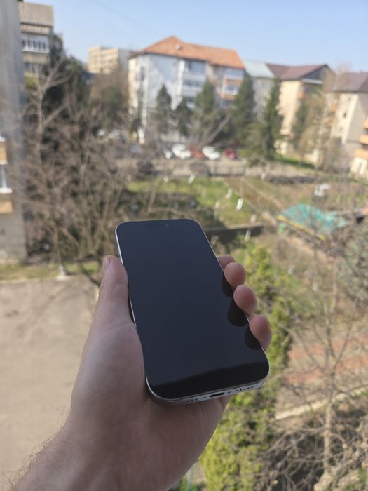 iPhone 16 PRO - 128GB