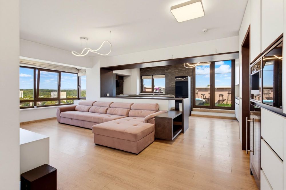 Vânzare Penthouse 3 Camere 2 Băi Newton Tătărași 168 mp READY TO MOVE