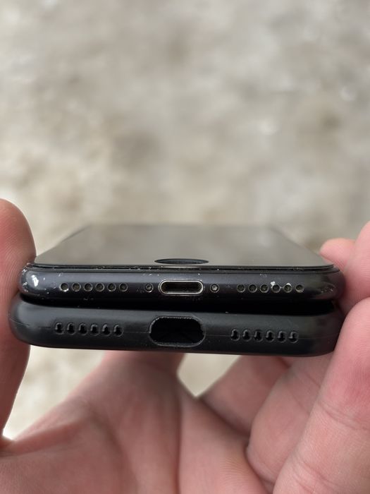 Продается iPhone 7 (128gb)