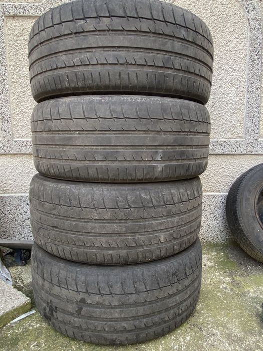 Гуми за джип 275/45/20