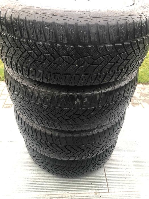 Jante pe 17"  5X112   + Anvelope Iarna  225/55/R17 Goodyear
