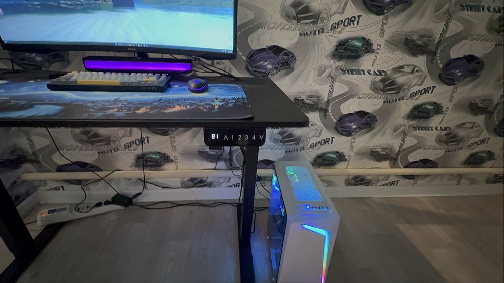 Игровой компютер в комплекте