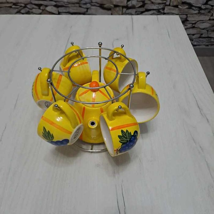 set cani cu farfurii model  struguri,pere nou