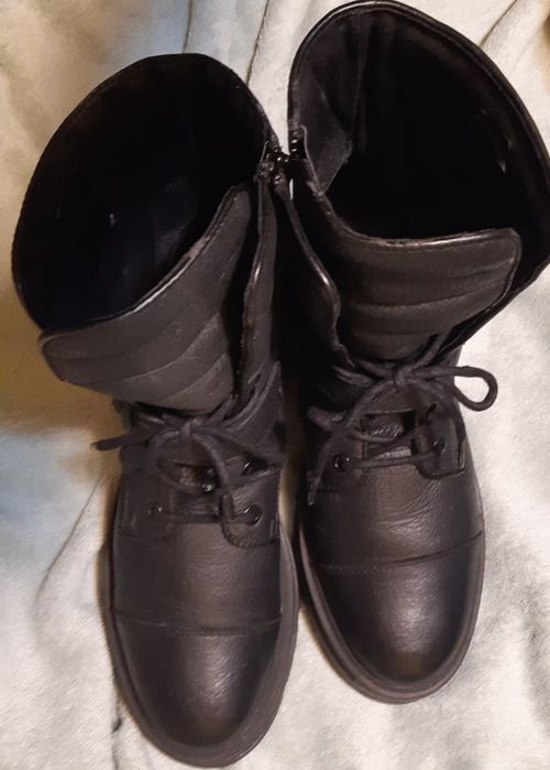 SHARI PADDED COMBAT Black Leather Milled