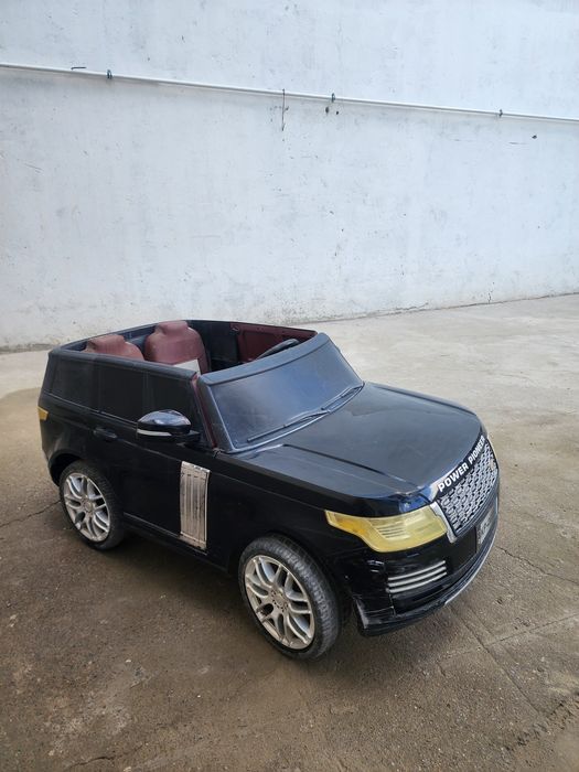 Детский электрический автомобиль