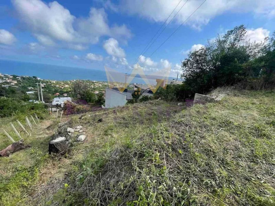 Парцел в Варна-м-т Акчелар площ 641 цена 145000