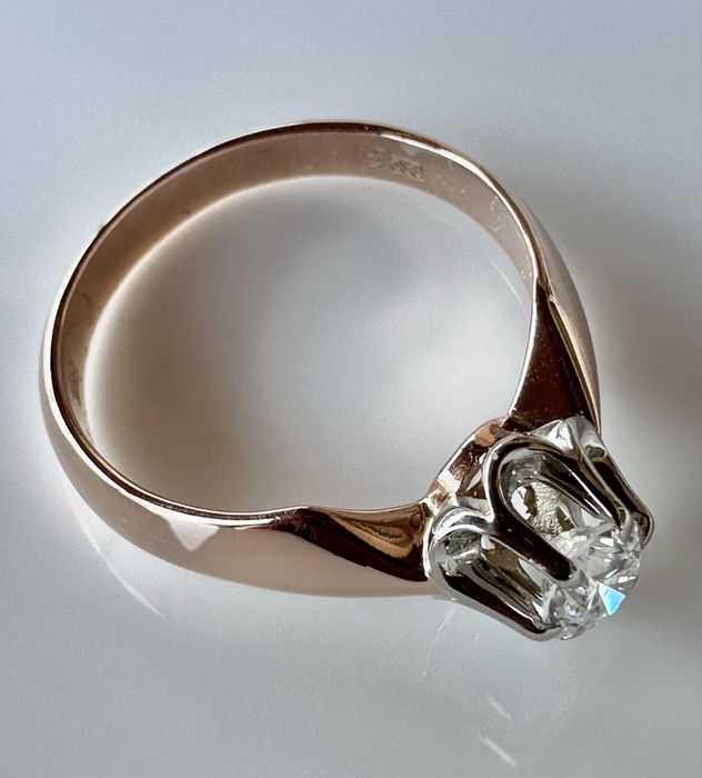 Руски Съветски златен пръстен с Диамант