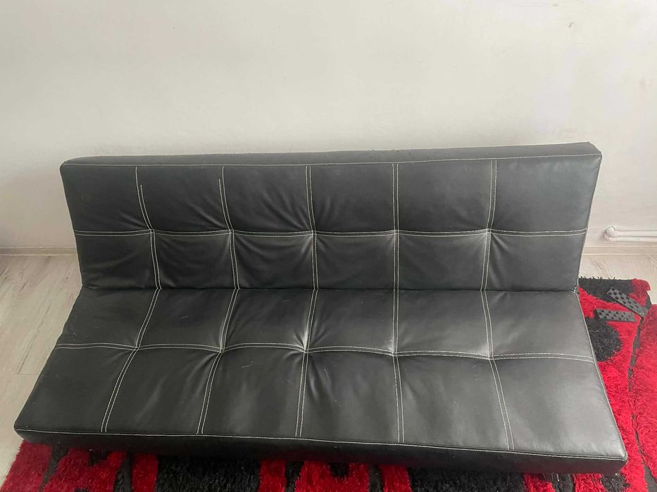 Canapea extensibila, neagra
