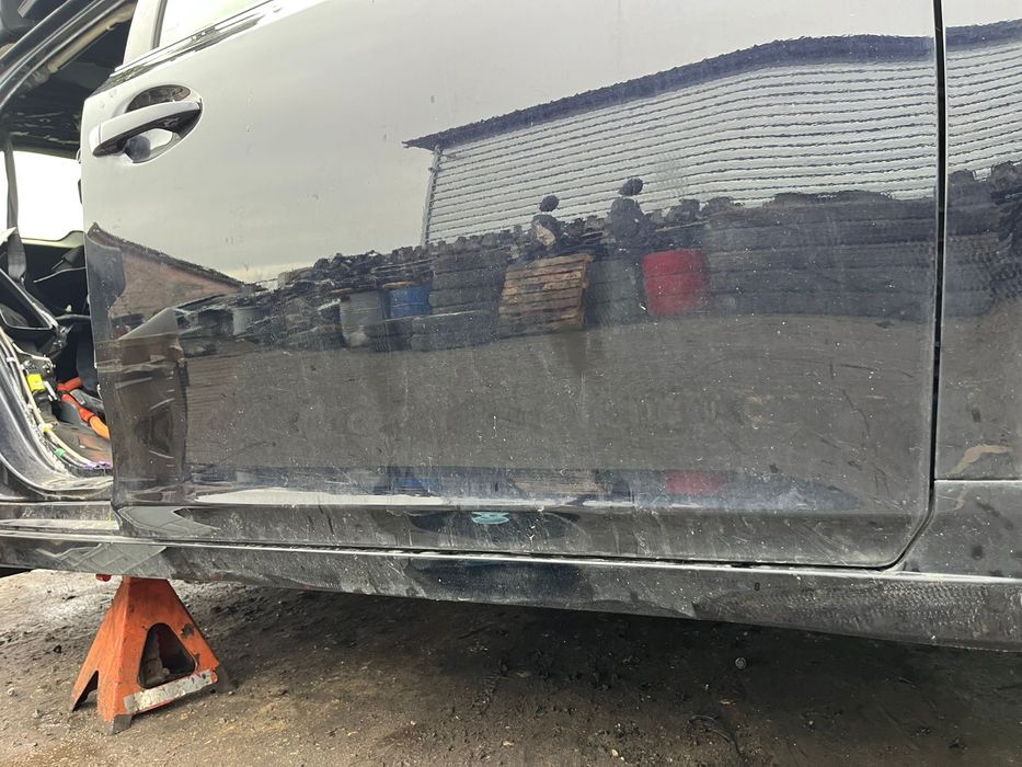 Lexus CT200H Батерия броня фарове  стопове волан капак врати