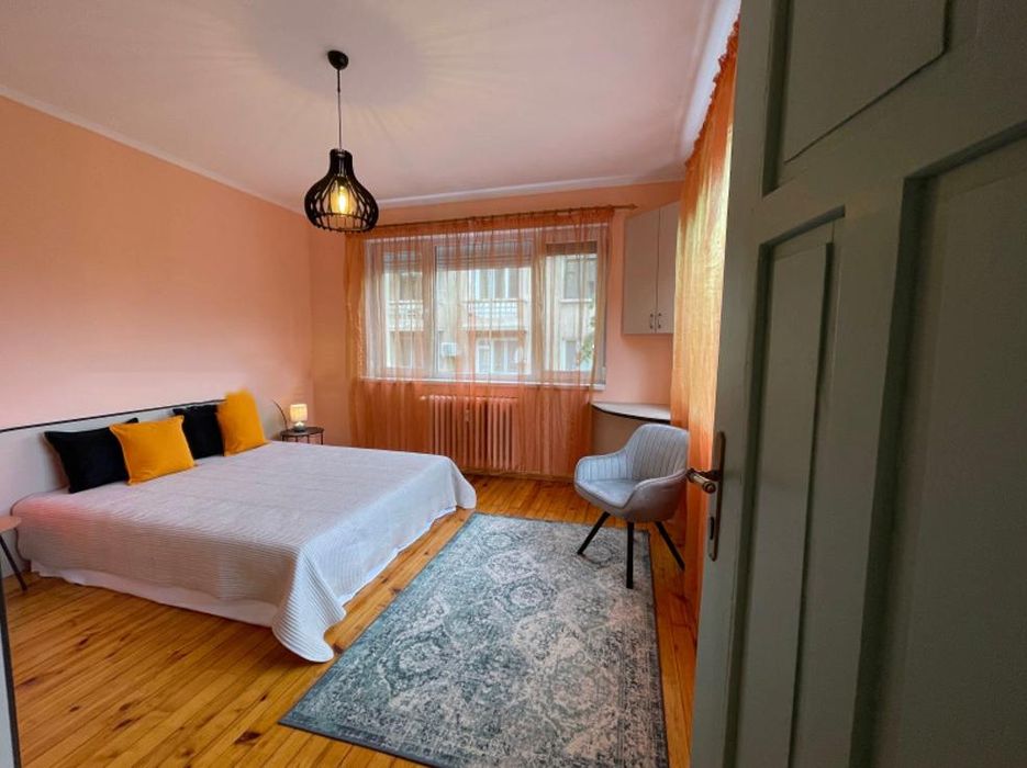 Дава се под наем Двустаен апартамент в София, Център - 60 кв.м за 800 € - Снимка #8