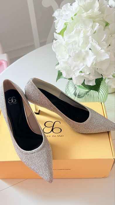 Pantofi eleganti cosy island marimea 38