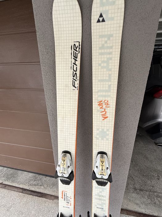 Ski park, partie Fischer 165cm