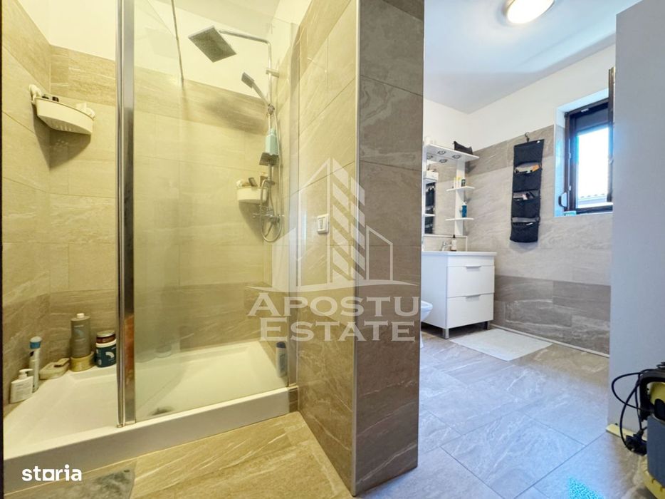 Apartament 4 camere de vanzare, 100mp utili + 2 balcoane -Giroc