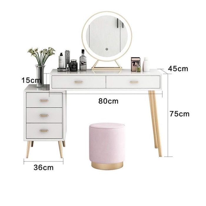 Туалетный столик